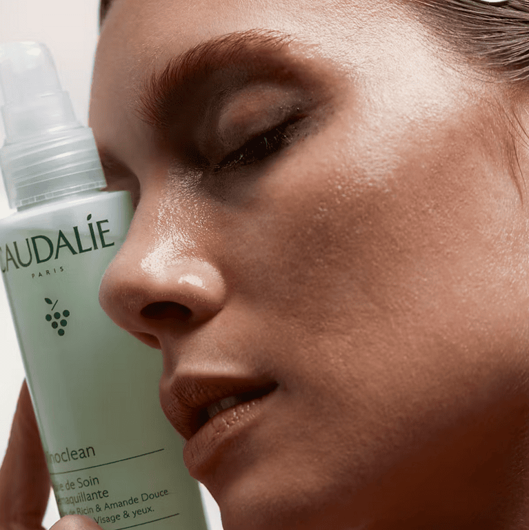 Caudalie Vinoclean Makeup Removing Cleansing Oil thumbnail 3