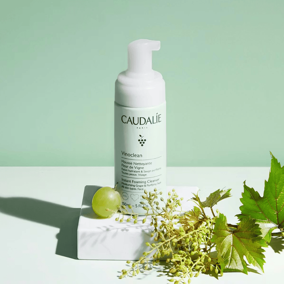 Mousse pastrues Caudalie Vinoclean për lëkurë të yndyrshme dhe të ndjeshme.