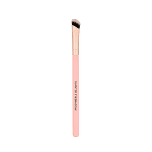 MRV SLANTED EYESHADOW BRUSH EYES 131