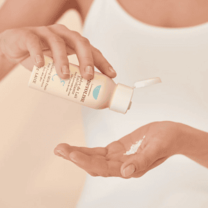 Embryolisse Puder de Laite exfoliant për lëkurën e fytyrës dhe trupit.