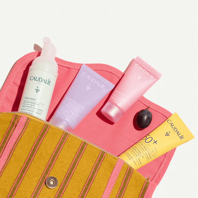Caudalie Summer Pouch 2026 thumbnail 2
