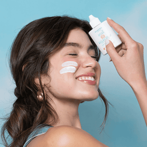 Kozmetik SPF 50 për mbrojtje nga dielli, me paketim 35 ml, për lëkurën e fytyrës dhe trupit.