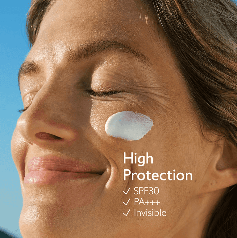 Invisible High Protection Spray (SPF 30) thumbnail 4
