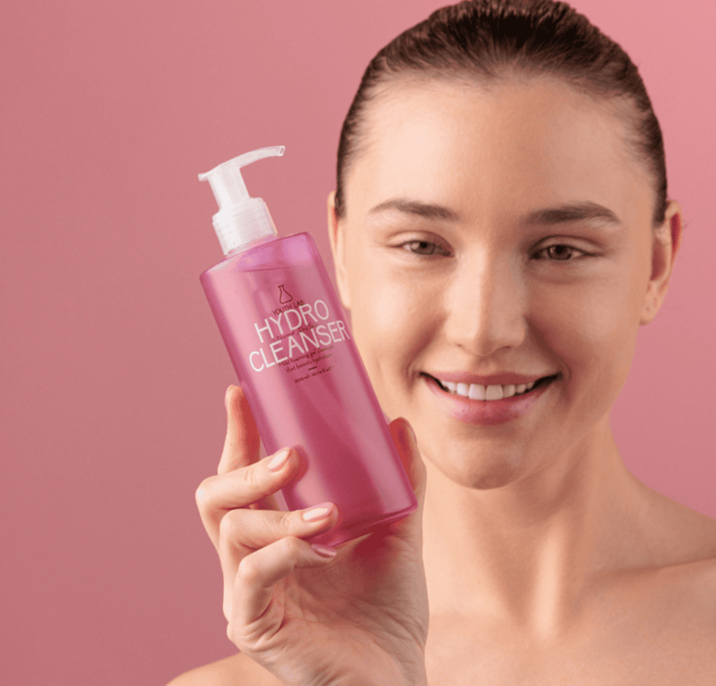 Hydro Cleanser për lëkurë të thatë dhe të normal, pastrim i butë dhe hidratues për lëkurën.