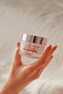 Kollagen Hydra Core Cream në një qeramike me kapak Metalik, për kujdes të lëkurës.
